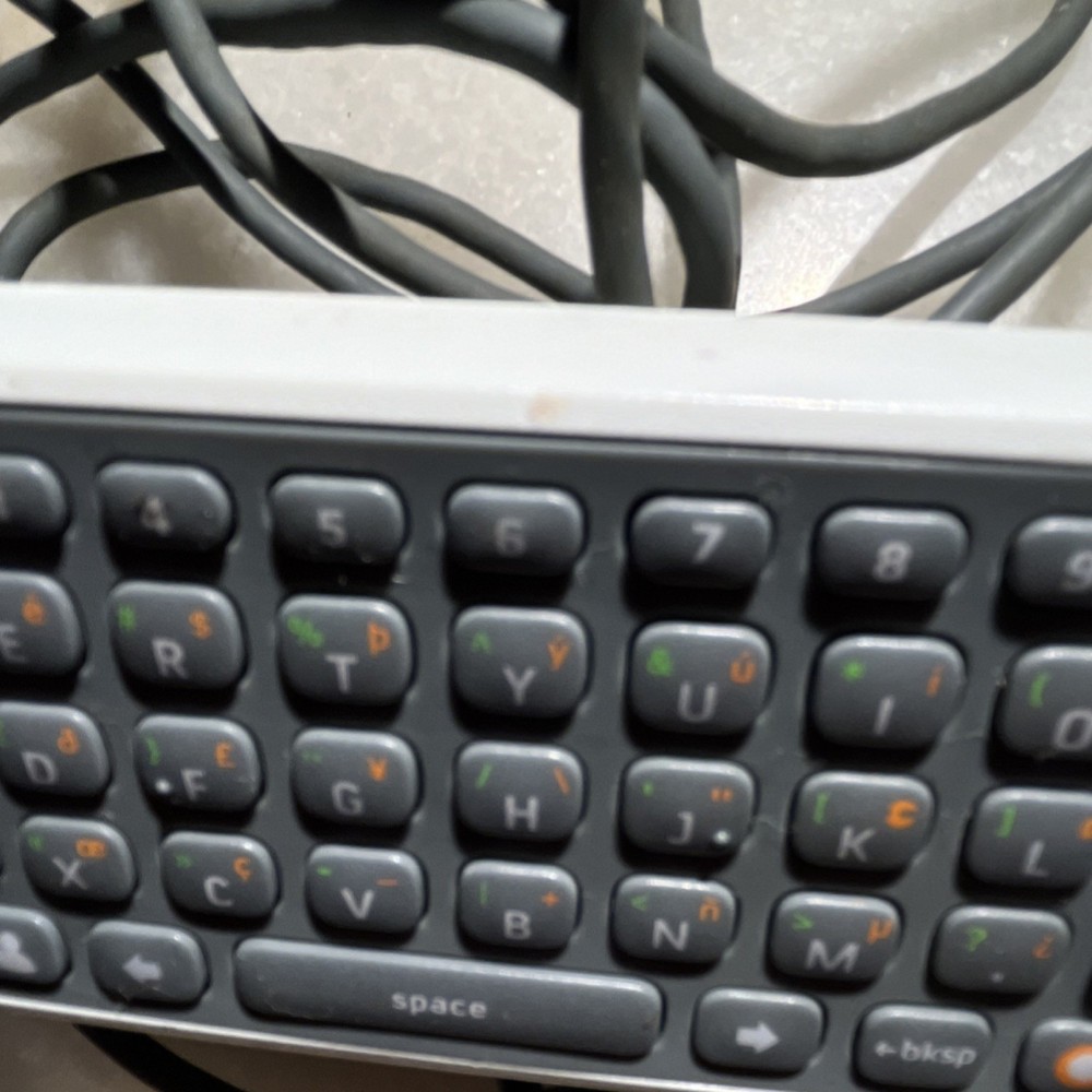 Untested Xbox 360 Chatpad Keyboard, network adapter, wired charger