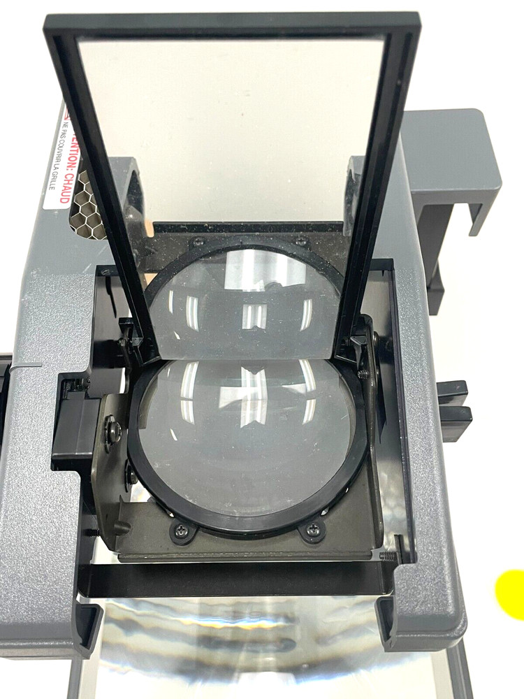 OVERHEAD PROJECTOR AUDIO VISUAL 2000-AG 120V 60HZ 3.0A 250W ***DOES WORK***