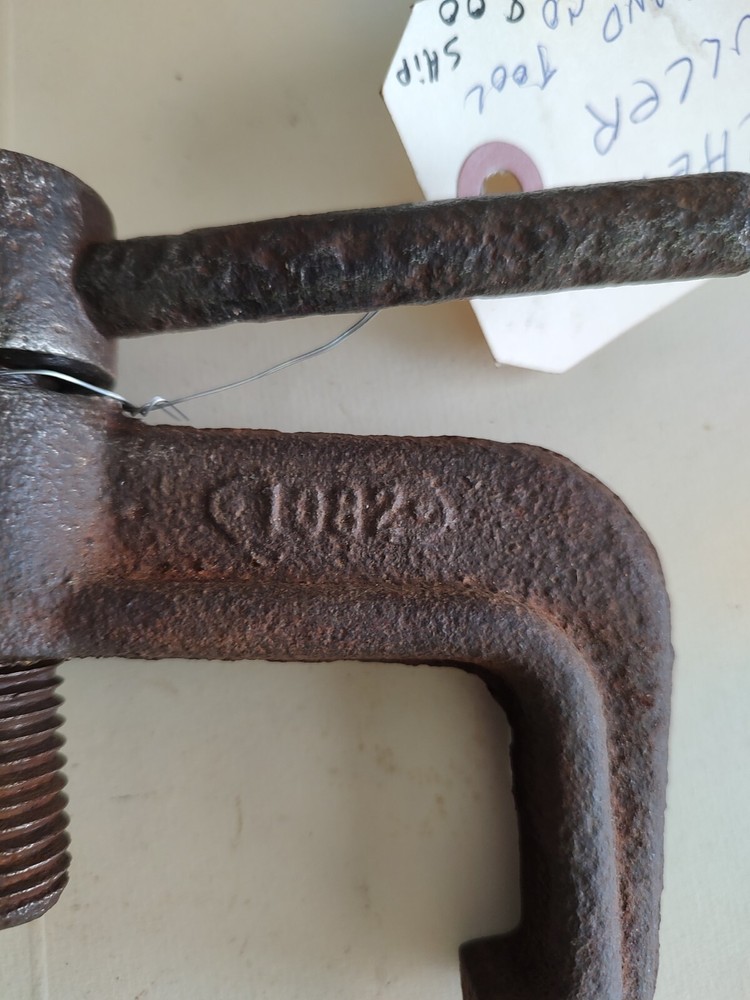 VLCHEK puller Cleveland Tool Co 1082