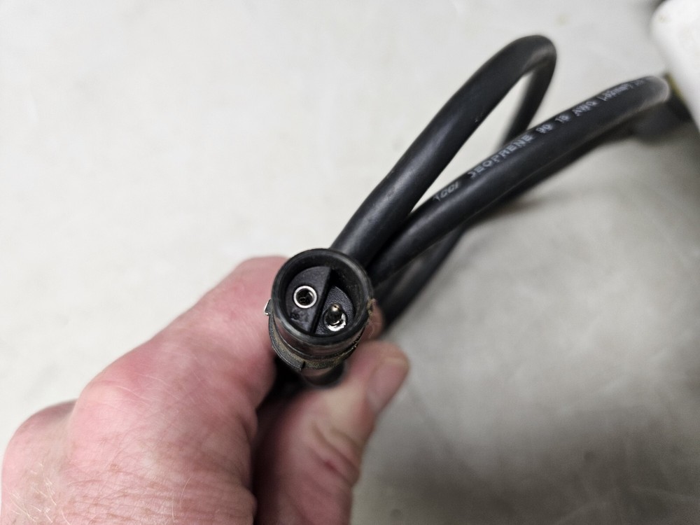 Grid Control M1 Pilot Operation Flow Switch, Model 1, PVC Flow Switch