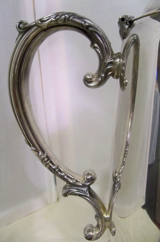 Wm ROGERS SILVER PLATE COFFEE POT SPRING FLOWERS #101