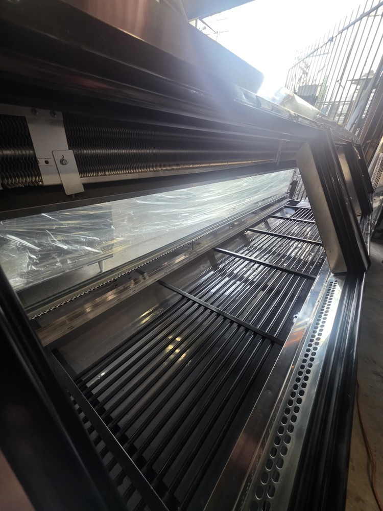 COMMERCIAL 16 Ft MEAT CASES REFRIGERATOR DISPLAY