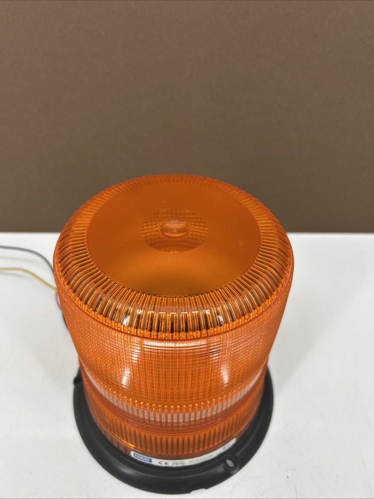 ECCO 7970 AMBER Beacon Light Screw Down / Pole Mount Amber