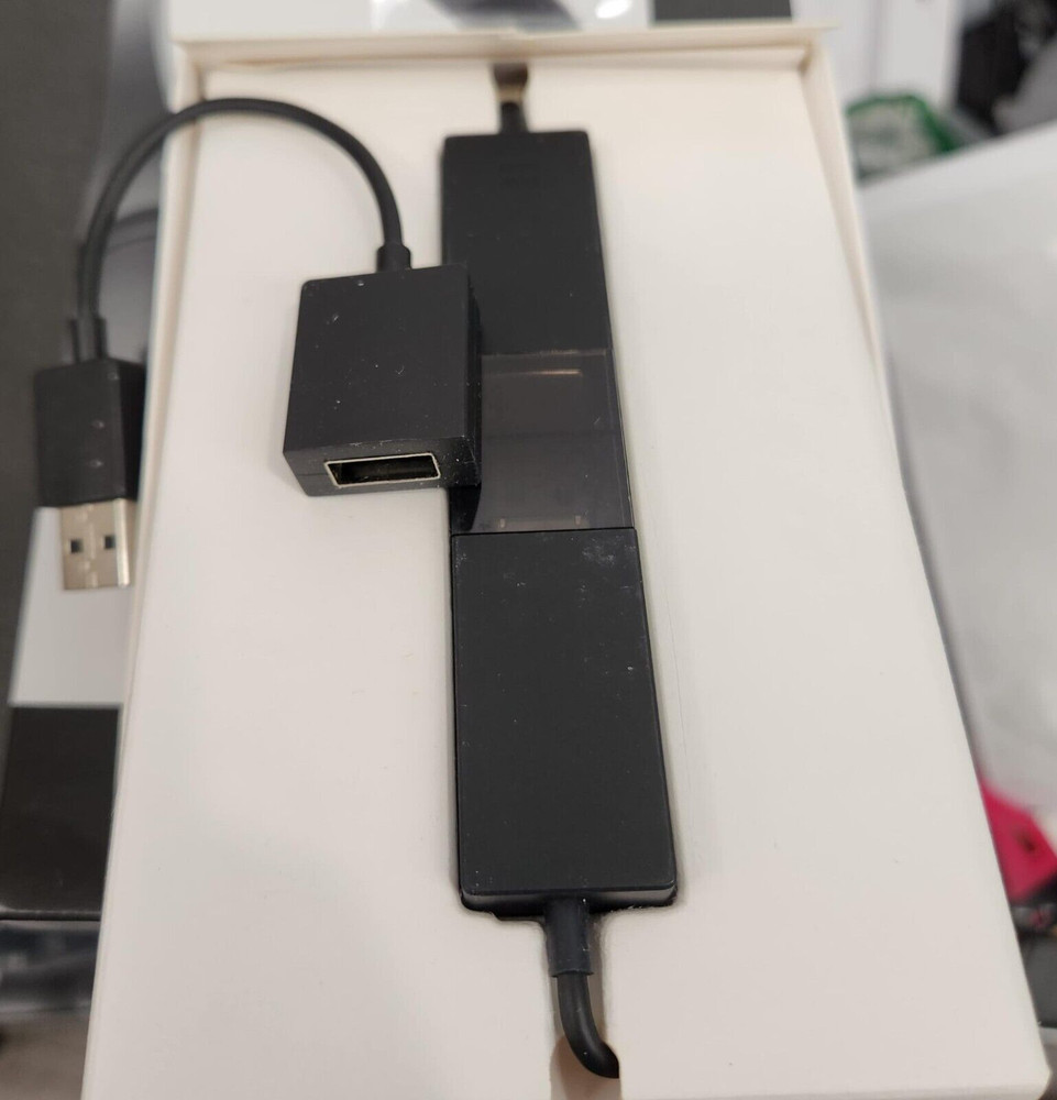 Microsoft Wireless V2 Display Adapter model 1733 - USB/HDMI Display Adapter Open