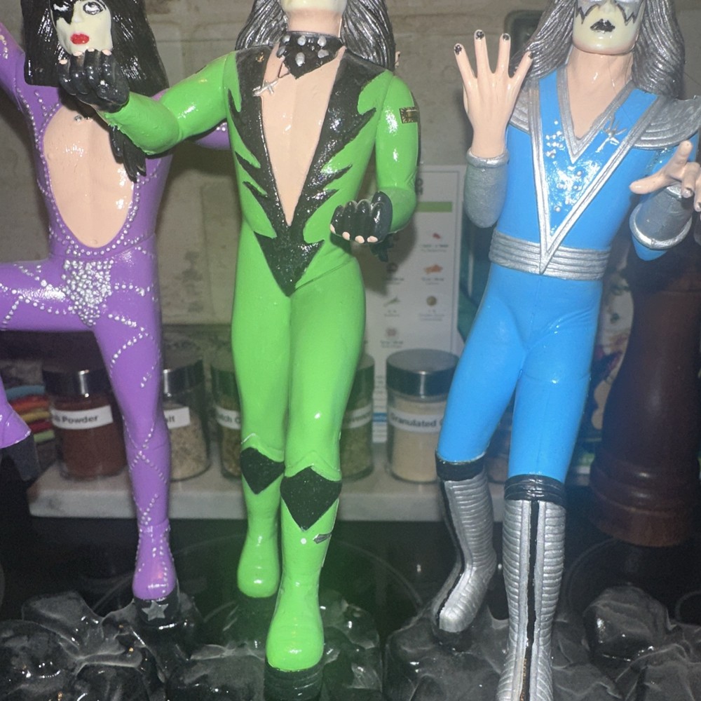 KISS Destroyer polar light Model Kit complete set Custom Color Coded Painted Set