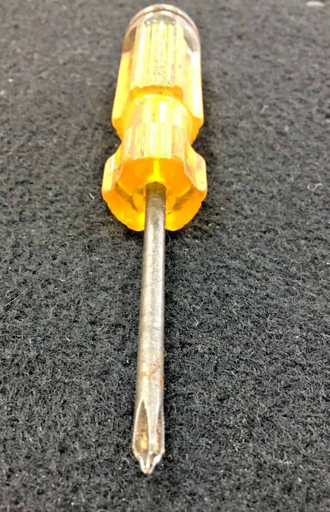 Fuller 807 Phillips Screwdriver #1 Tip Yellow Handle