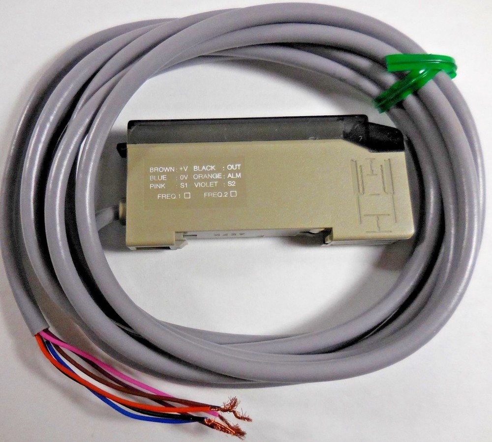 SunX SU-79 Slim Body Auto-Sensitivity Setting Photoelectric Sensor