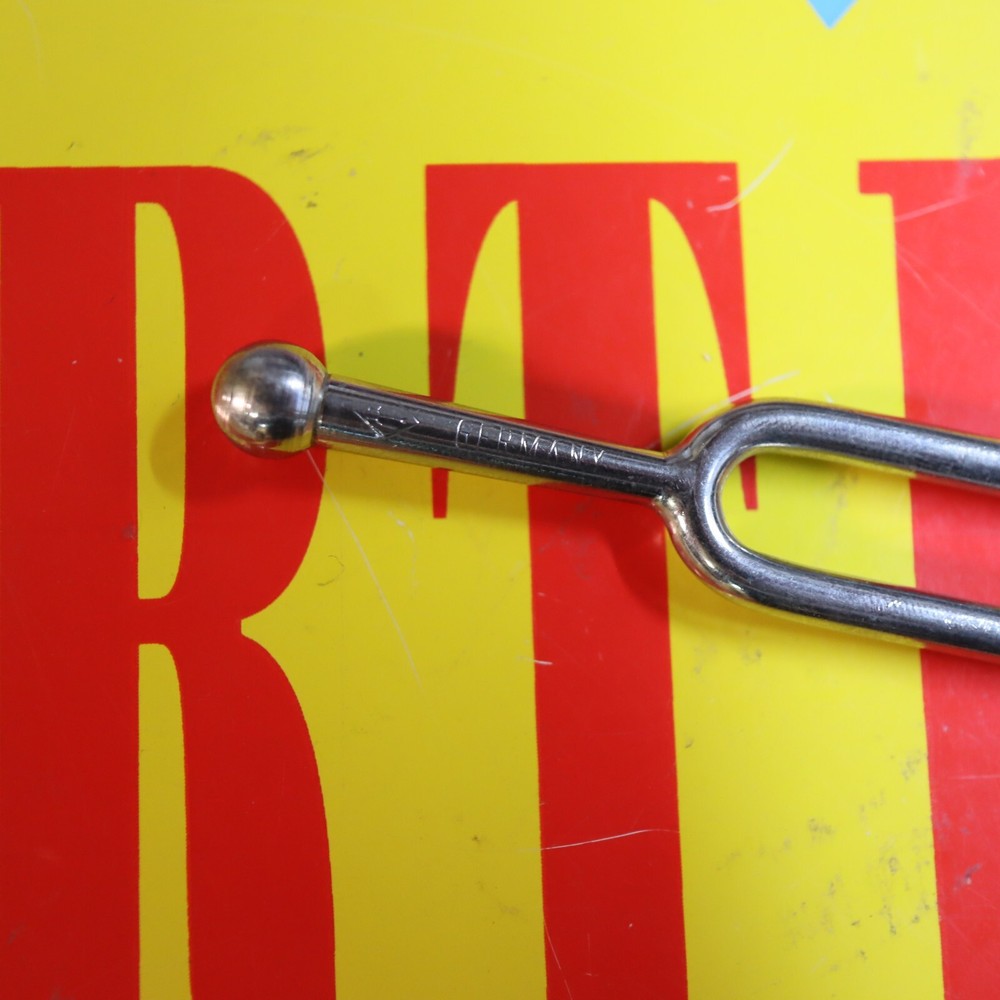 Wittner Clarissima Tuning Fork - Round A- 077hz