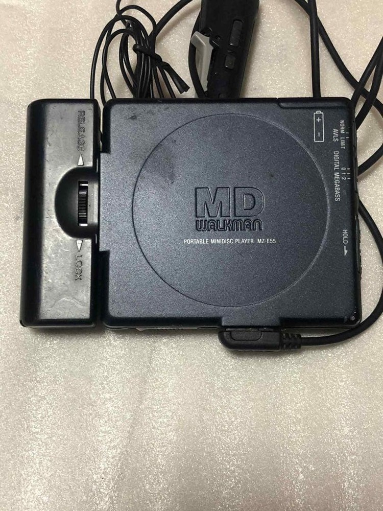 Sony MD Walkman MZ-E55 Portable Player