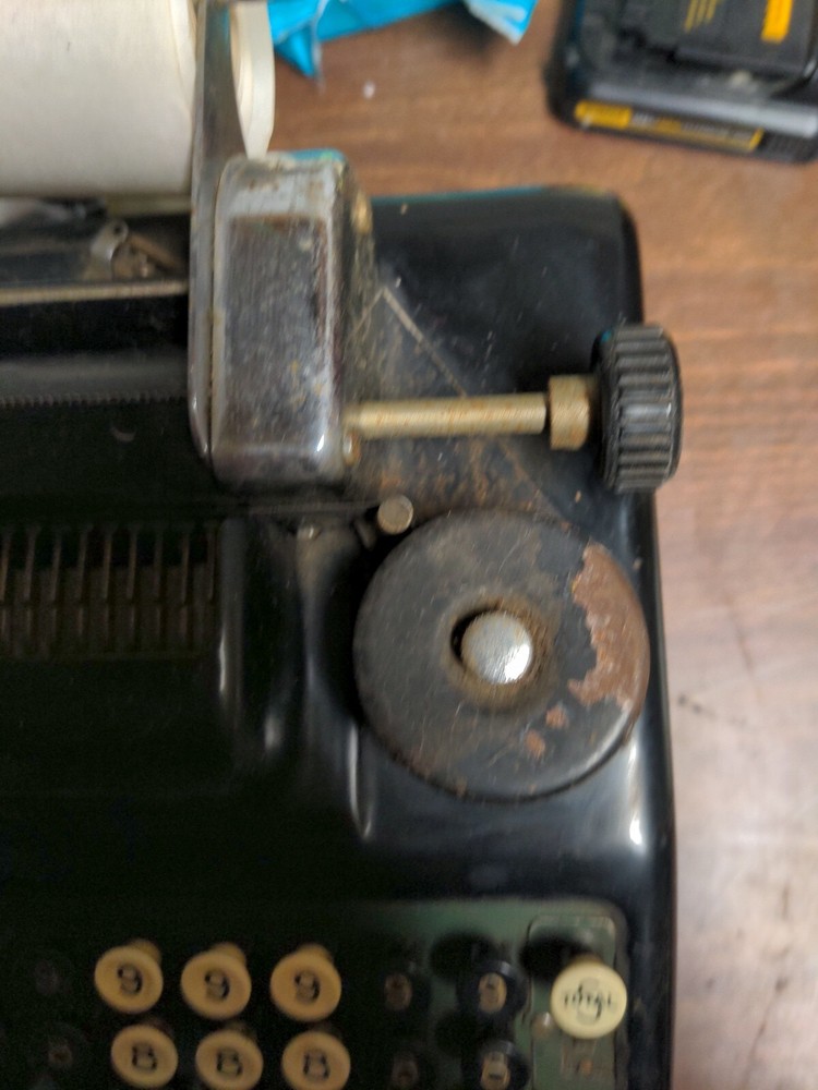 Vintage Black Burroughs Electric Portable Adding Machine 9-1490478 Untested