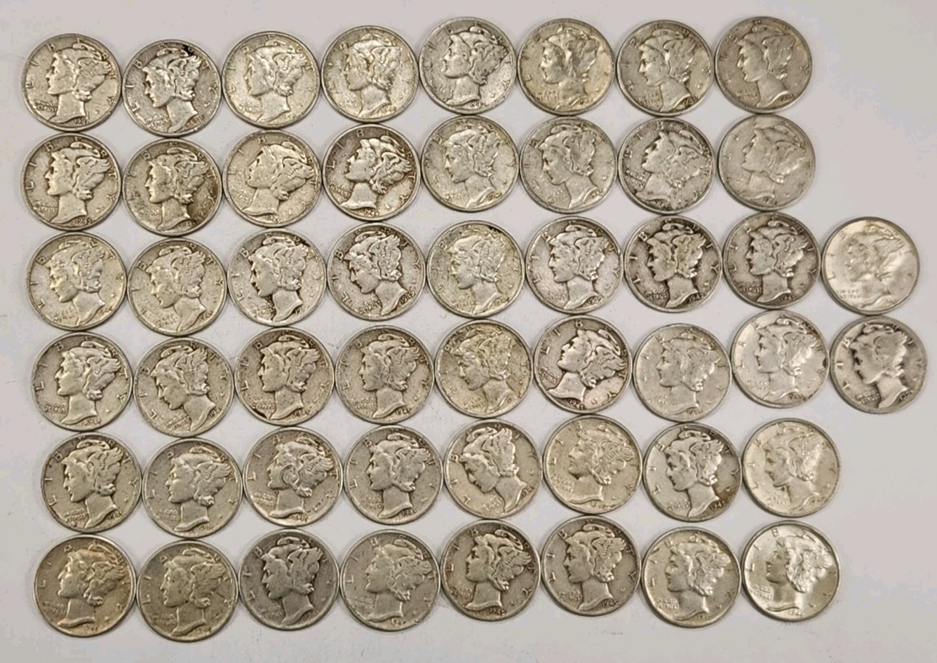Roll of 50 Silver Mercury Dimes $5 Face Value 90% Silver Coins Mixed Dates  ELM3