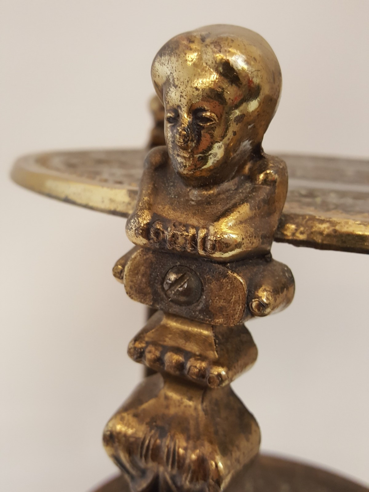 Vintage midcentury Moroccan gold gilt metal drinks table accent 2 tier 7184