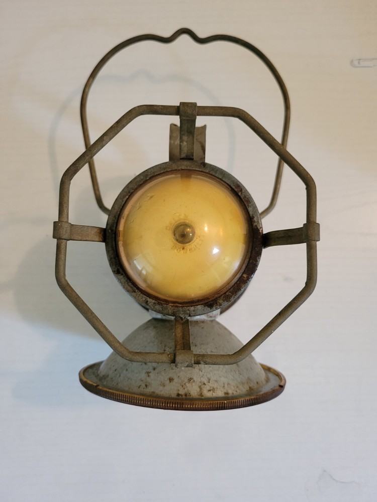 Vintage Delta Powerlite Double Globe Train/Railroad Lantern