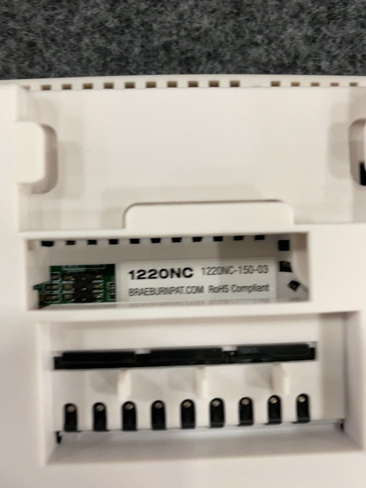 BRAEBURN 1220NC Thermostat, Non-Programmable, 2H/1C