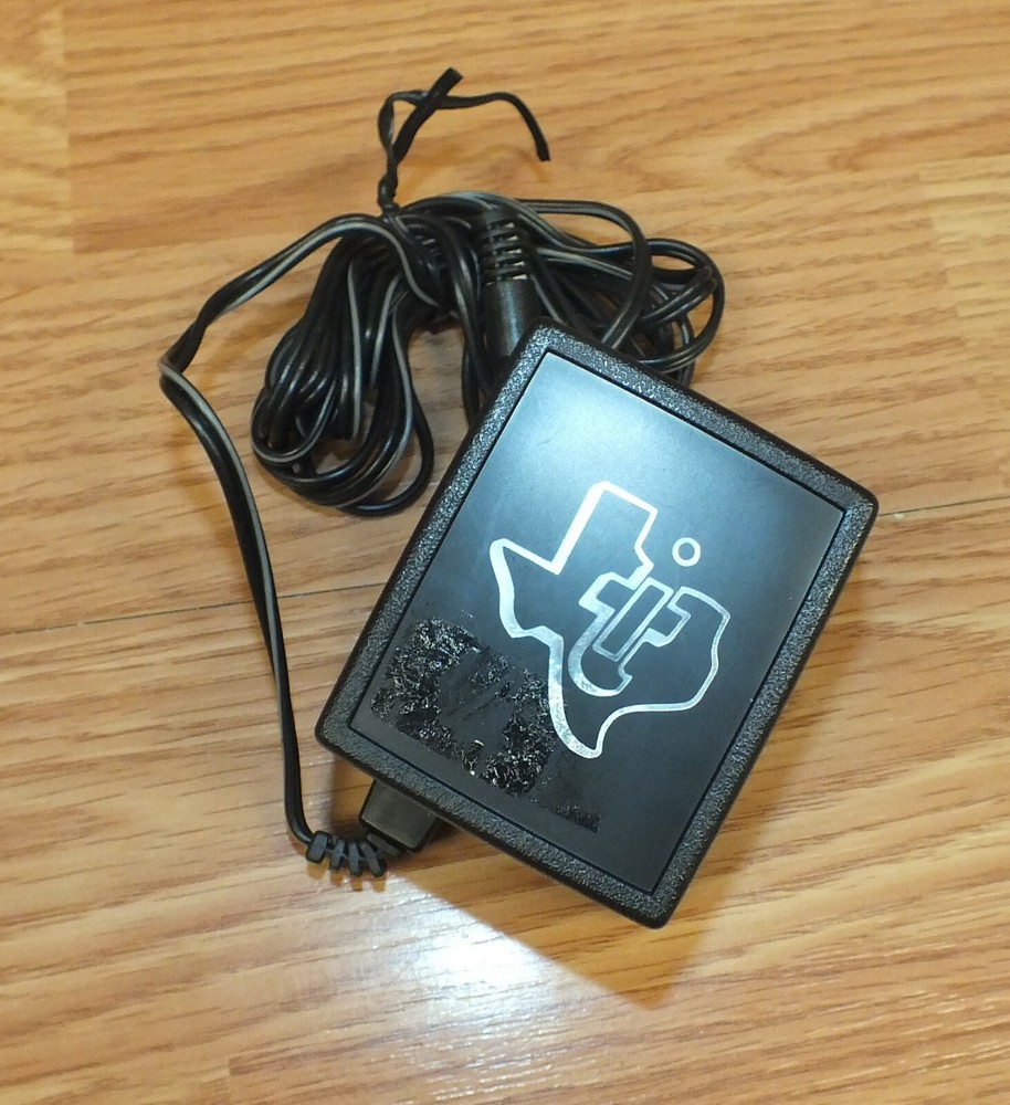 Texas Instruments TI-81 Calculator, ViewScreen & Polaroid T691 Projector Adapter