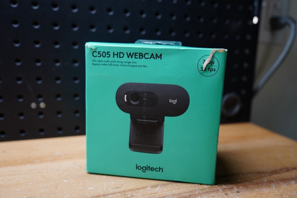 (N) Logitech C505 Webcam 720p HD Webcam with Long-Range Mic Black 960-001363