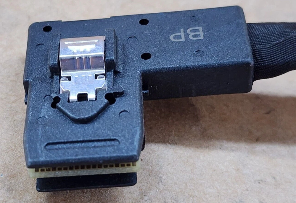 DELL 0M86F POWEREDGE SERVER R430 4 BAY BP BACKPLANE SAS SOFTWARE RAID CABLE