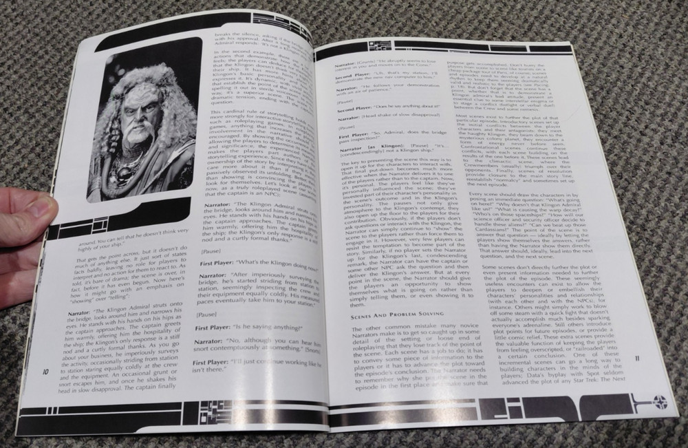 Narrator's Toolkit with Screen - Star Trek Next Generation Roleplaying Game
