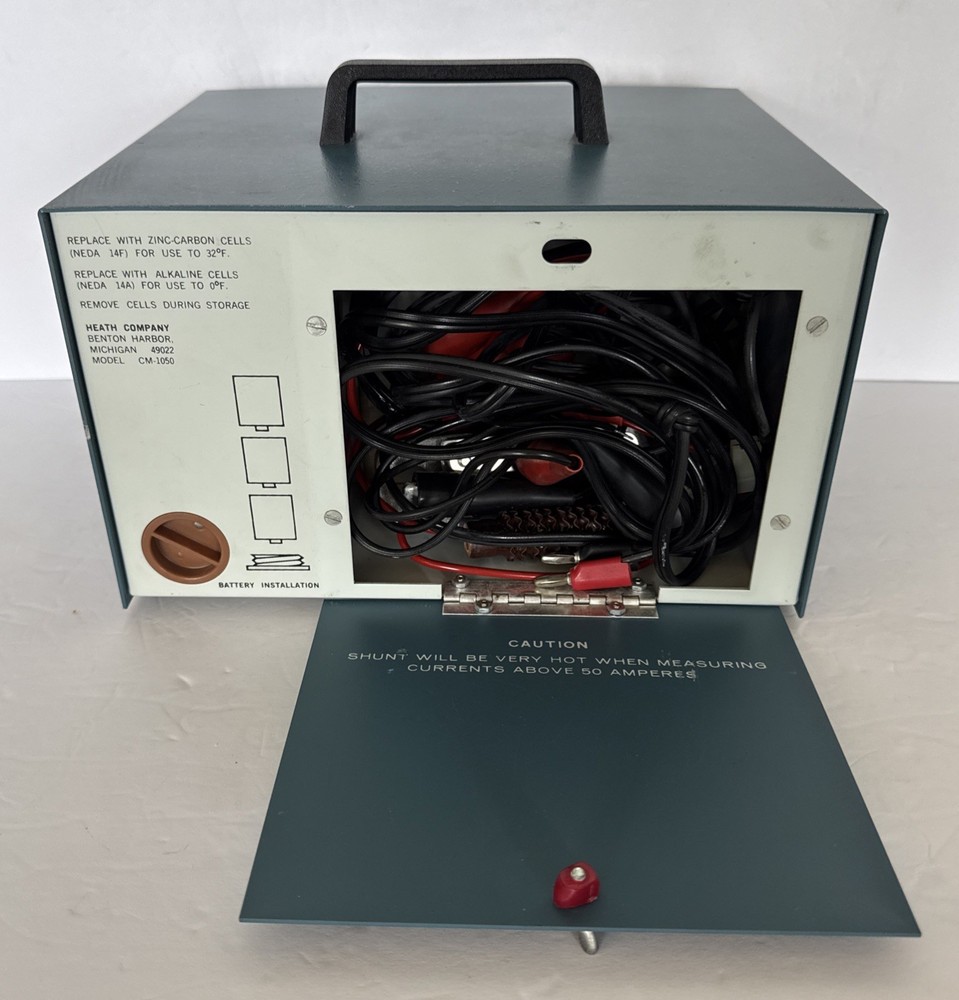 Heathkit Engine Analyzer Model CM-1050 With Cords Vintage Untested Clean