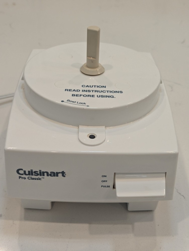 Cuisinart Pro Classic Food Processor White DLC-10S TX Motor Base Tested Working
