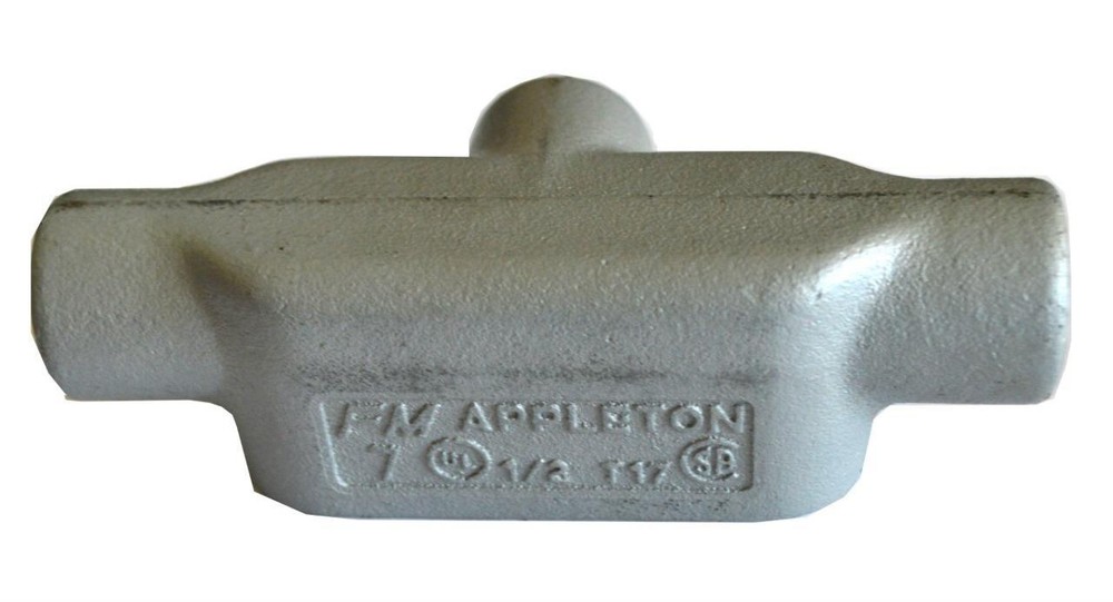 NEW APPLETON T37 CONDUIT BODY 1"