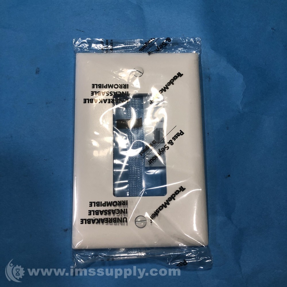 Pass & Seymour 320J Duplex Wall Plate FNFP