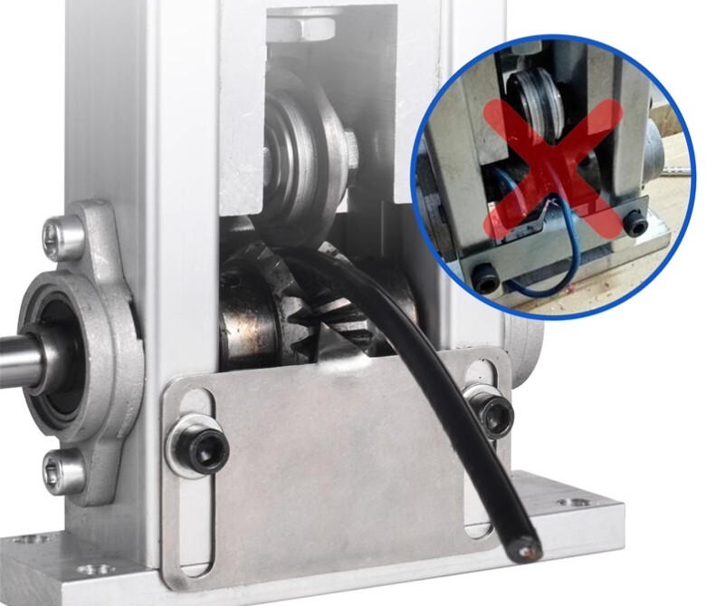 Wire stripping machine Automatic knife adjustment for 1-20mm cable