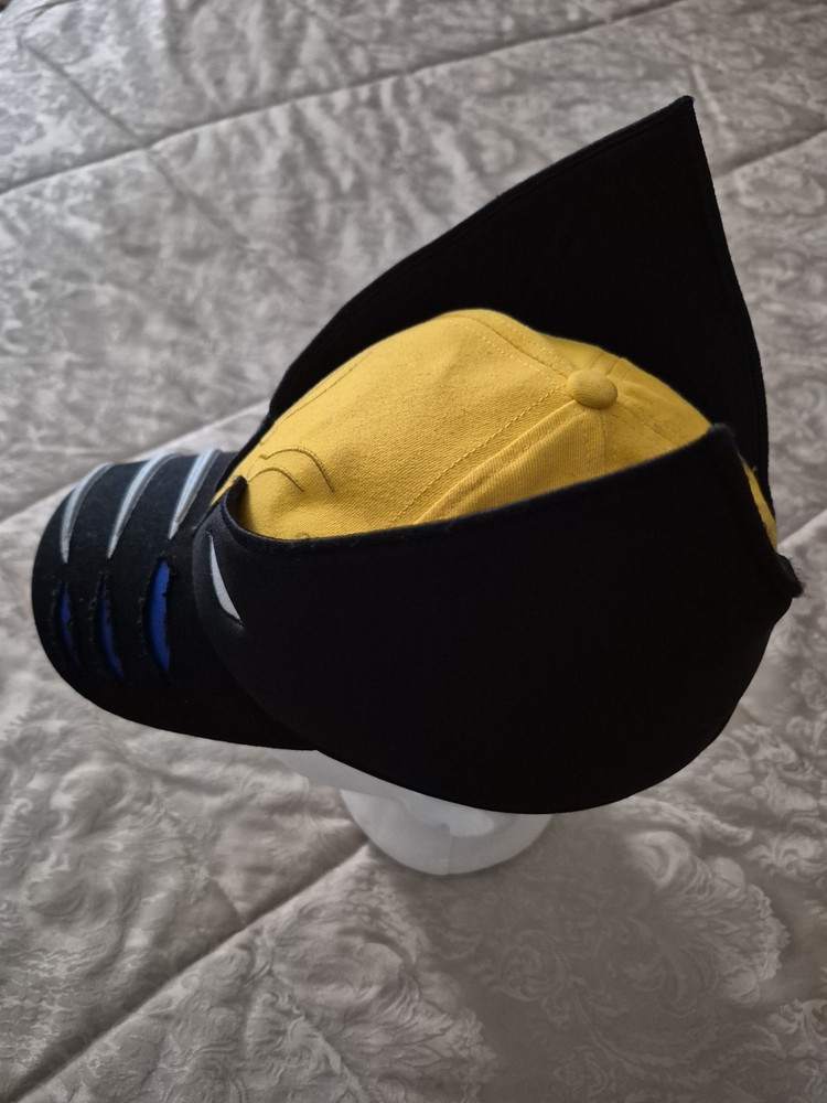 MARVEL WOLVERINE UNIVERSE LIVE ADJUSTABLE CHARACTER CAP