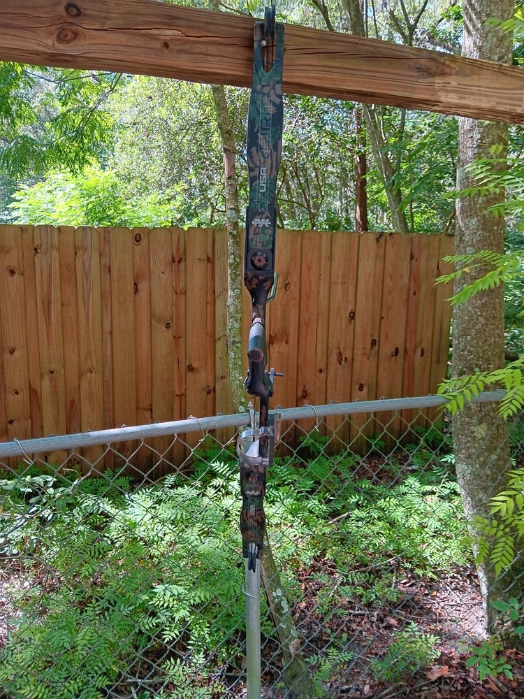 compound bow right hand