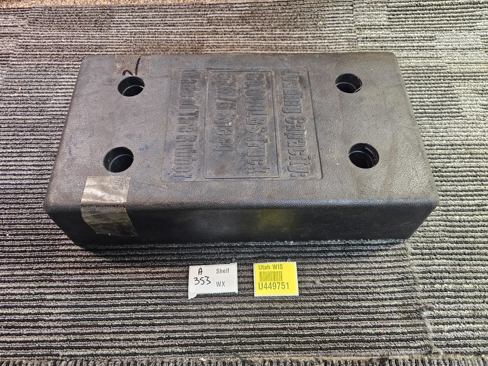 Rectangular Molded 17.5" x 10" 4 Hole Rubber Loading Dock Impact Bumper, Black