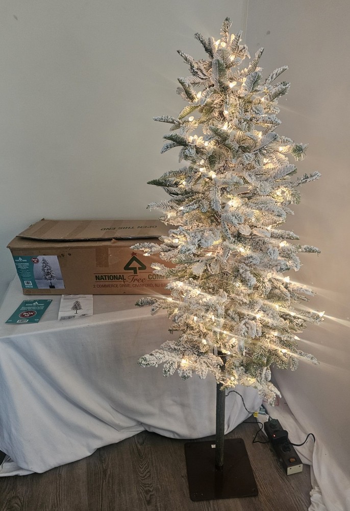 5 ft. Pre-Lit Snowy Downswept Alpine Flocked Tree w/ Warm White Lights EUC