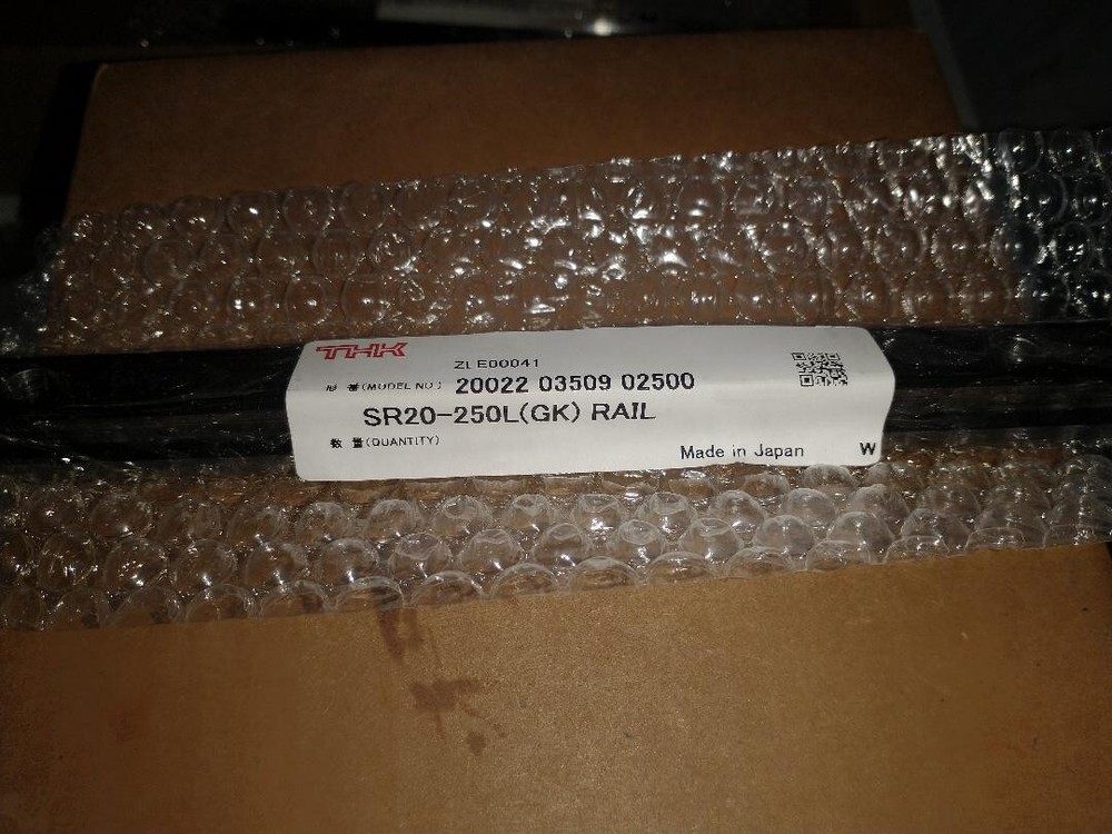 THK linear rail SR20-250L (GK) rail