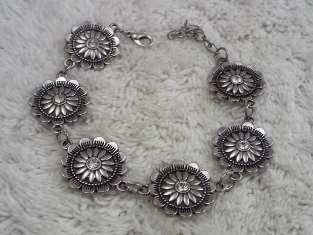 Silvertone Rhinestone Concho Link Bracelet