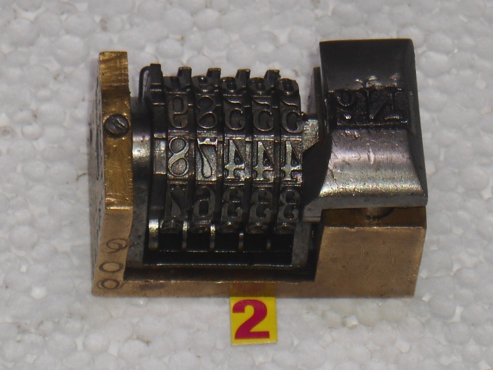 Roberts Reverse letterpress numbering machine | 2