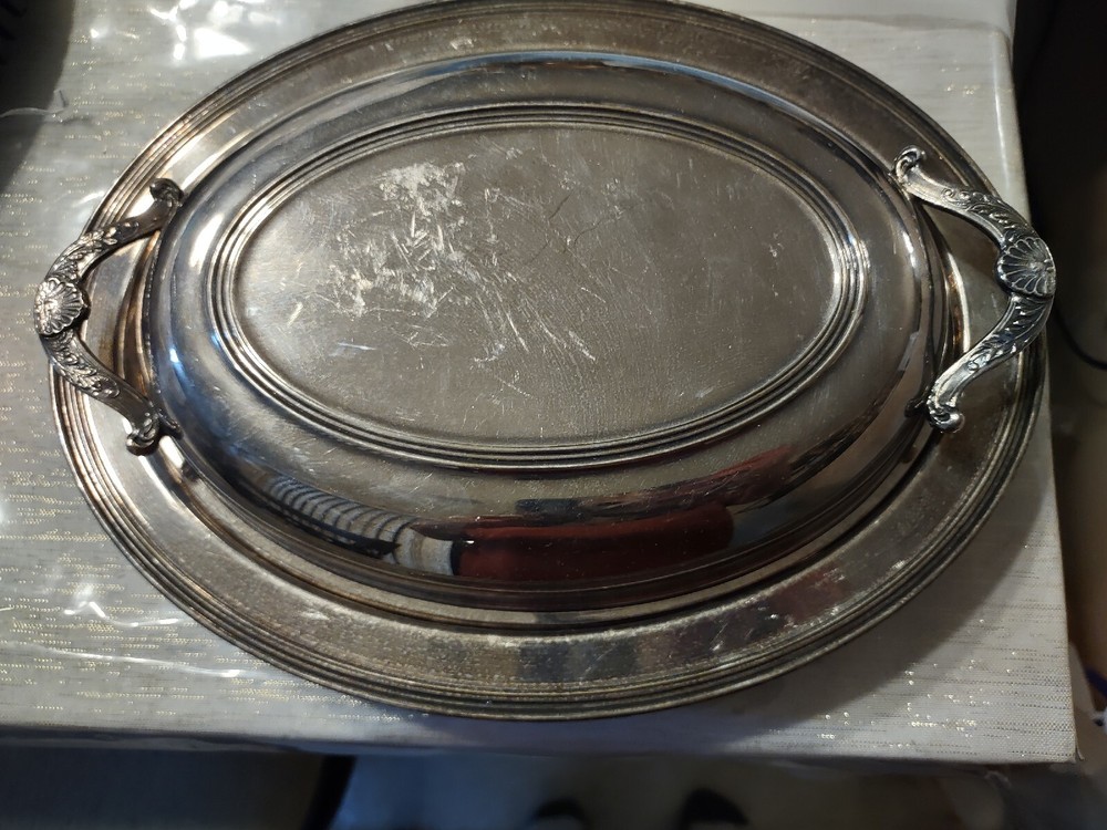 Cheshire Silver Plate Covered Vegetable Dish