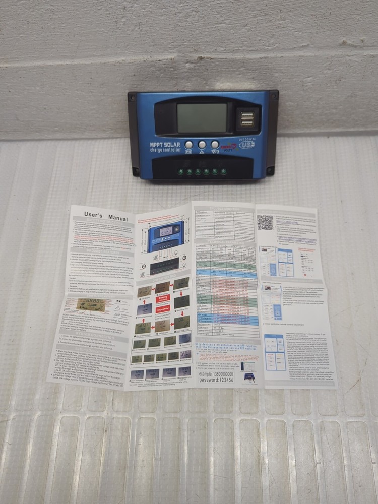 Solar MPPT CHARGE CONTROLLER 40A 12V/24V Panel Regulator Charger USB LCD*