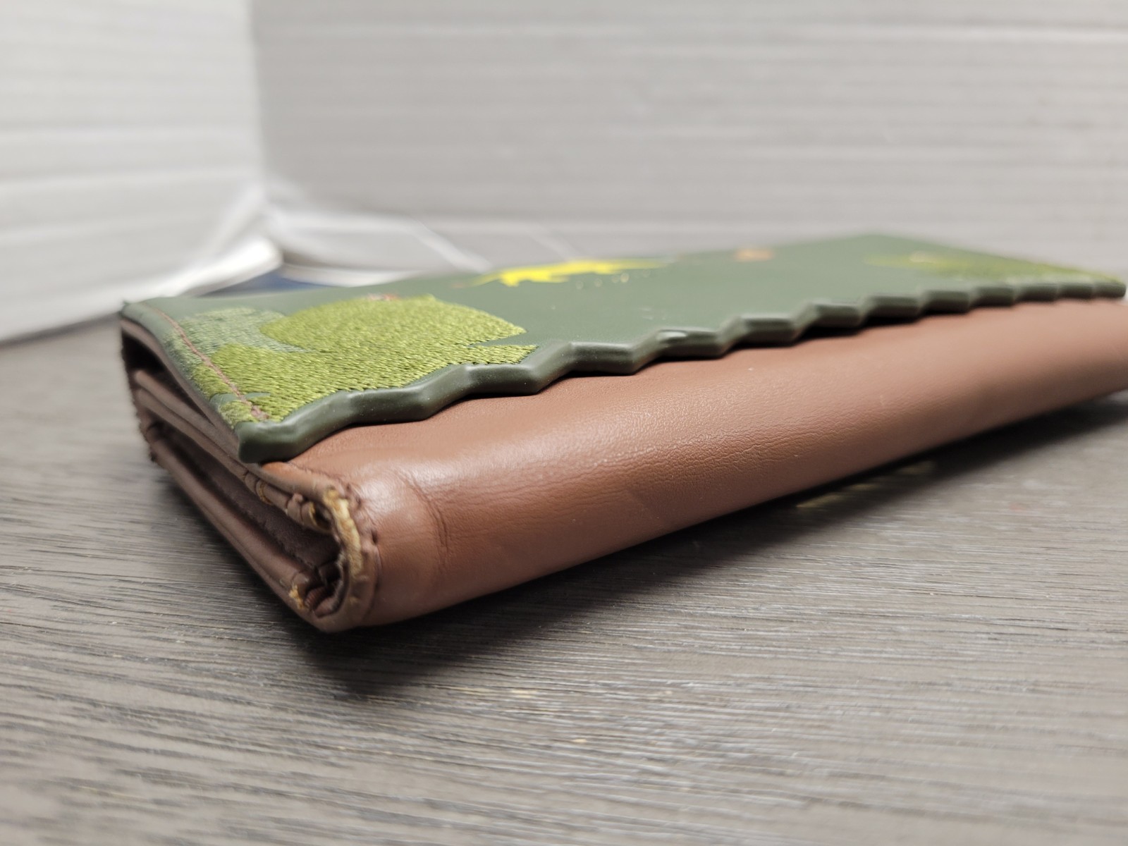 Loungefly Disney Lion King Hakuna Matata Wallet Brown Faux Leather Zip