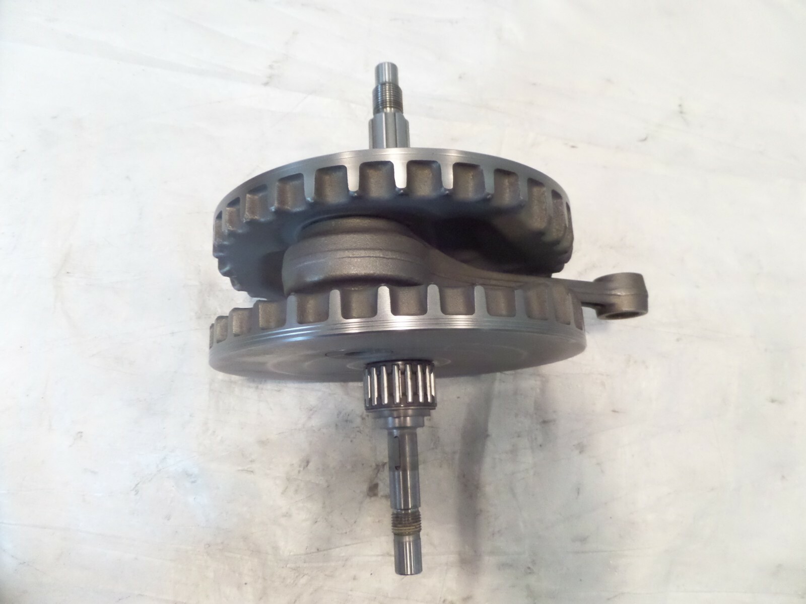 Harley Davidson Sportster 883 & 1200 Engine Flywheel Crankshaft Assembly w/ Rods