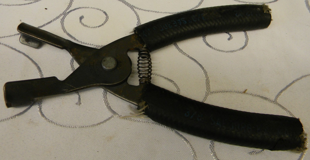 SNAP-ON 7" LONG SPARK PLUG BOOT PLIERS #SBP2