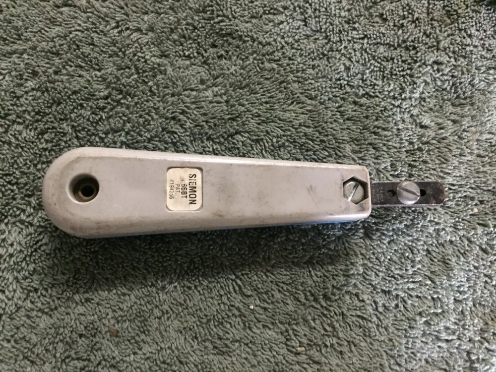 SIEMON S66BT  Impact Tool  Block  W-33