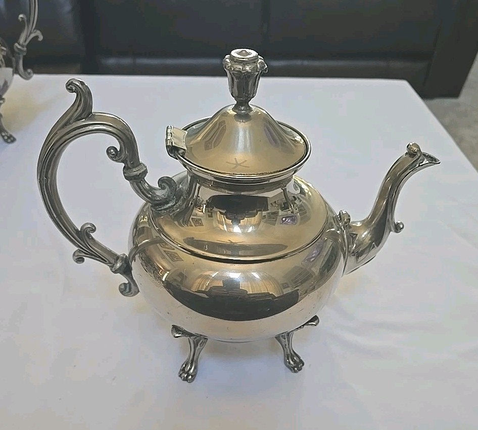 Silverplater 4pc Silverplate Footed (MMC) Vintage Tea Set