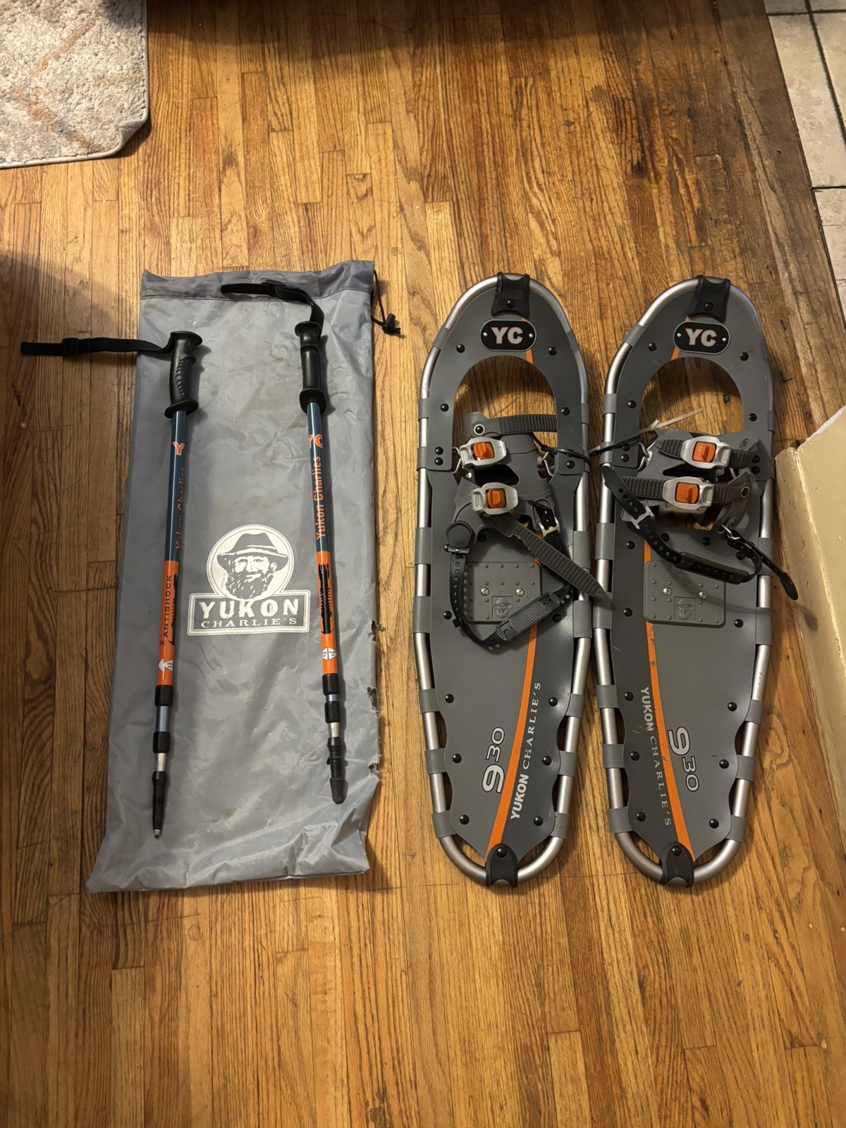 Yukon Charlie Mountain Profile Snowshoes Gray  with Walking Poles & Carry Bag