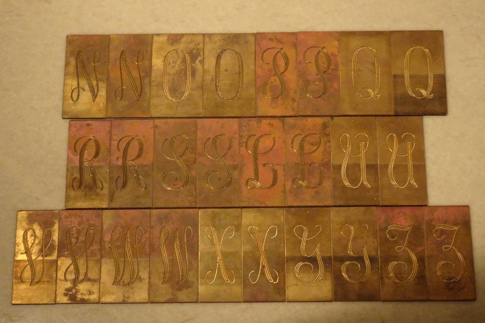 New Hermes Triple Line Shadow Script Brass Engraving Font Set