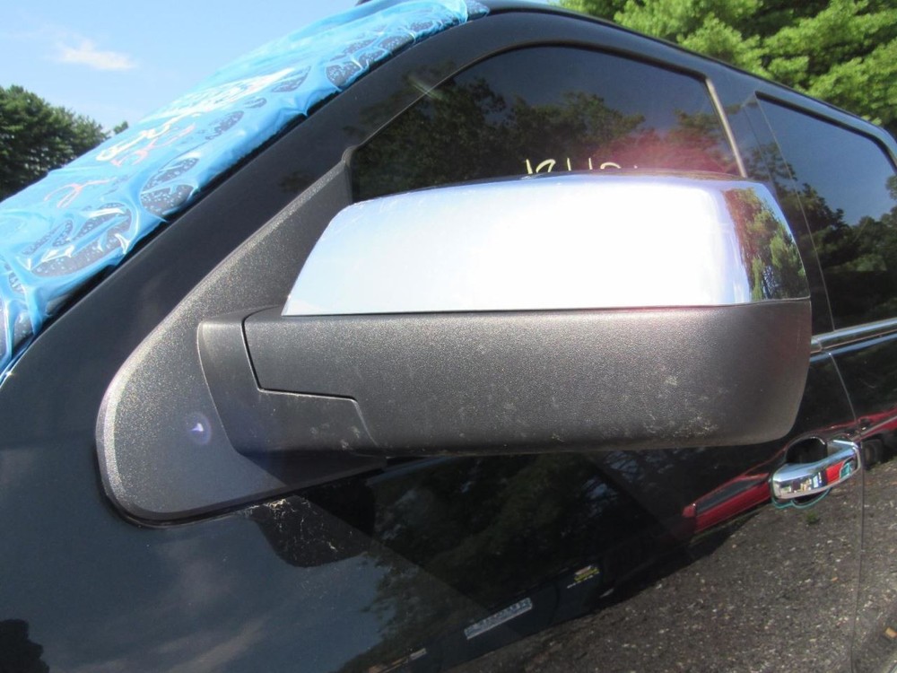 SIERDEN15 2016 Glove Box 1065250