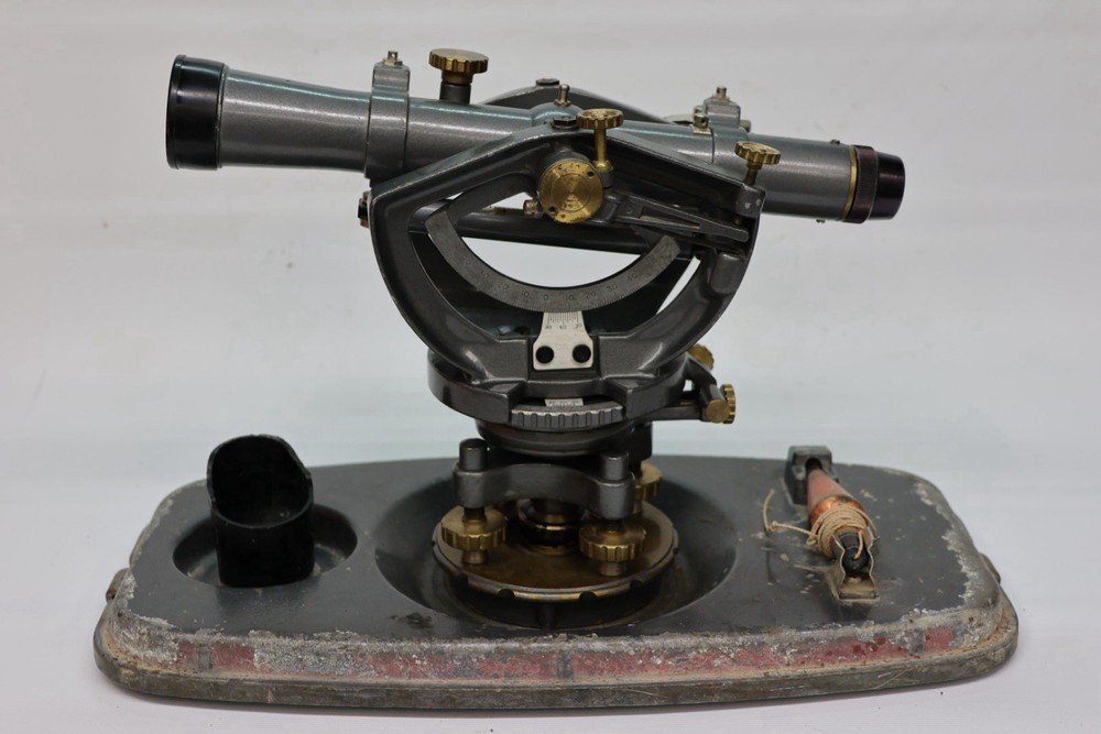 Vintage David White Instruments Model 8300 Transit Level Surveying Tool