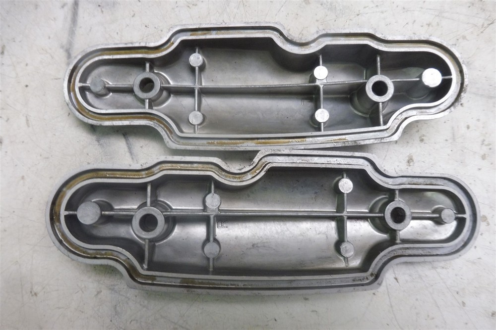 Honda CB650 SOHC HM195-1B. Engine cylinder head covers
