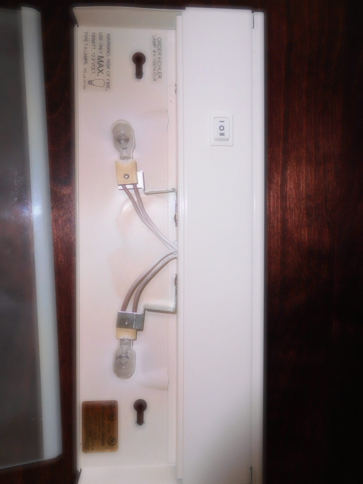 KICHLER UNDERCOUNTER XENON 10580WH 12 INCH WHITE - REDUCED!