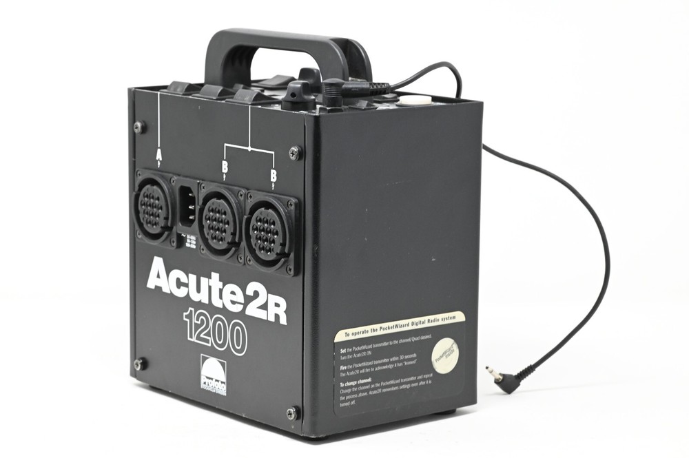 Profoto Acute2R 1200 Generator w/ Sync cable - (#30)
