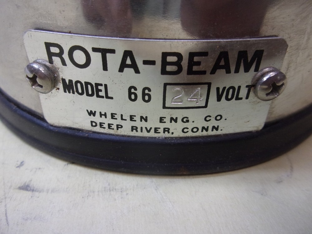 Whelen Model 66 Rota-Beam , 24V