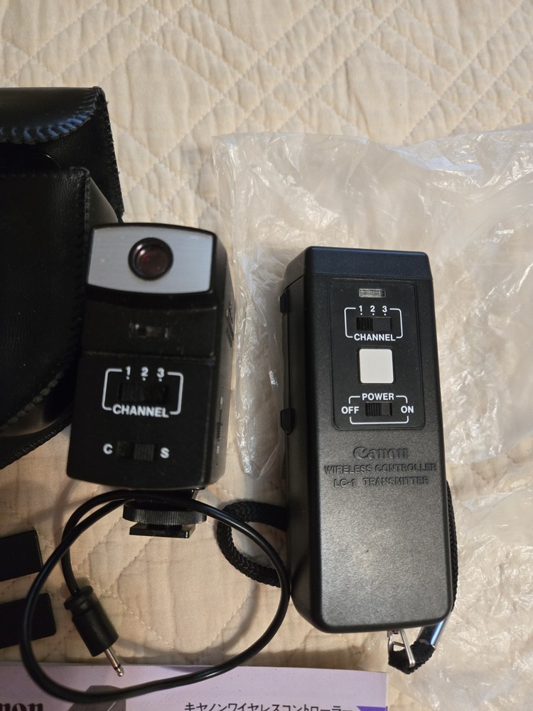 Canon LC-1 wireless remote and controller
